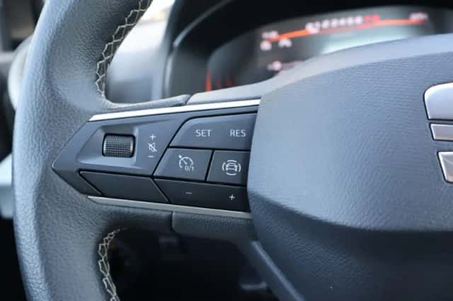SEAT Ibiza (2023) thumbnail 23