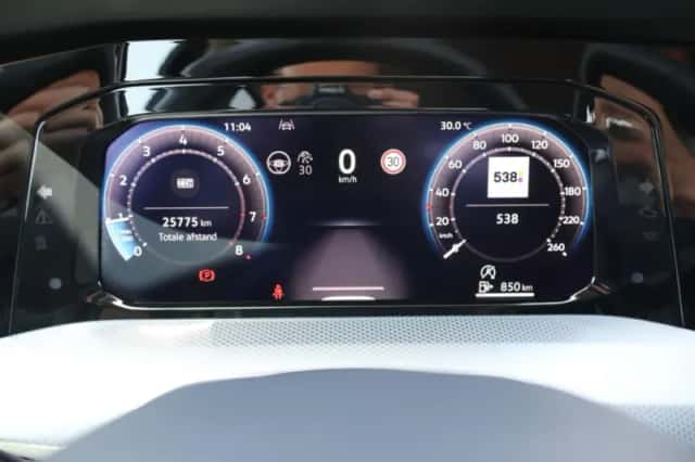 Volkswagen Golf (2025) thumbnail 25