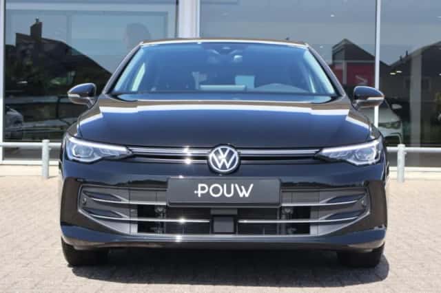 Volkswagen Golf (2025) thumbnail 8