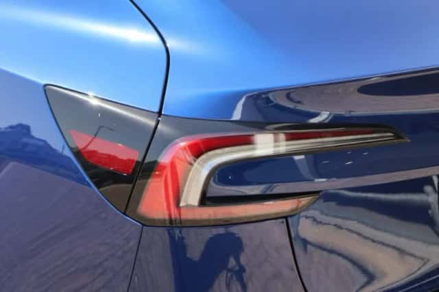 Tesla Model 3 (2024) thumbnail 14