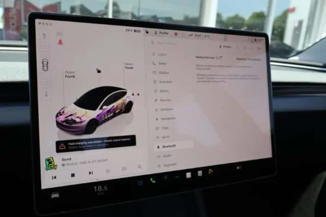 Tesla Model 3 (2024) thumbnail 40