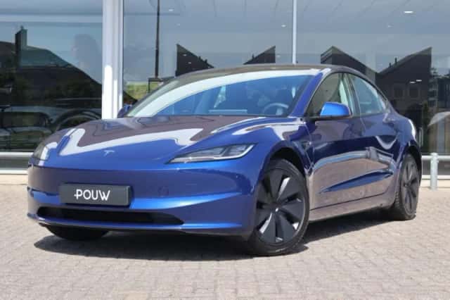 Tesla Model 3 (2024) thumbnail 42