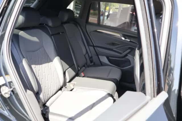 Volkswagen Tiguan (2026) thumbnail 19