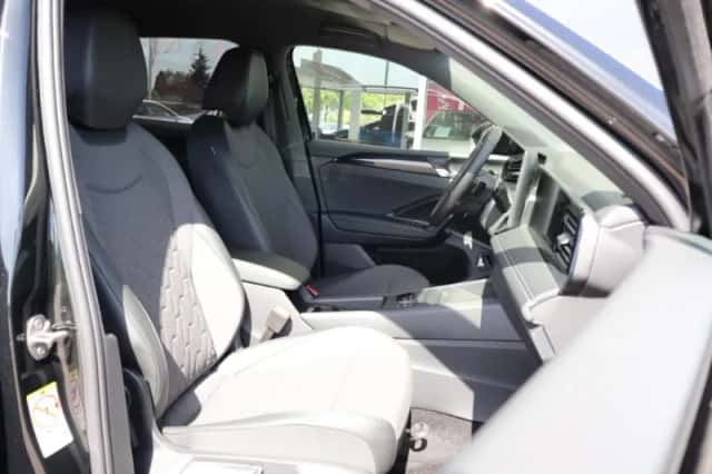 Volkswagen Tiguan (2026) thumbnail 4