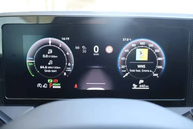 Volkswagen Passat (2025) thumbnail 27