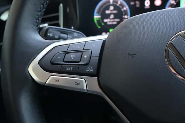 Volkswagen Passat (2025) thumbnail 28