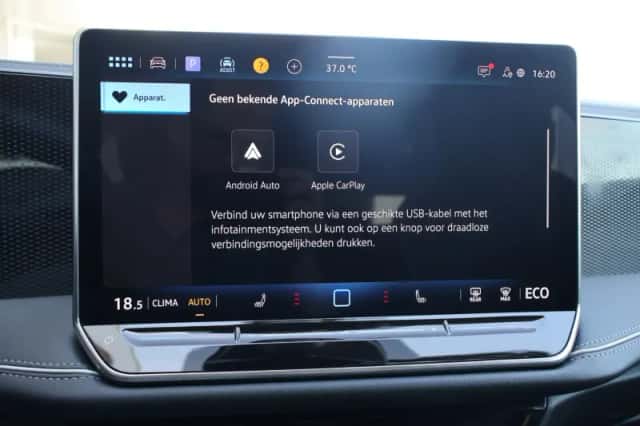Volkswagen Passat (2025) thumbnail 32