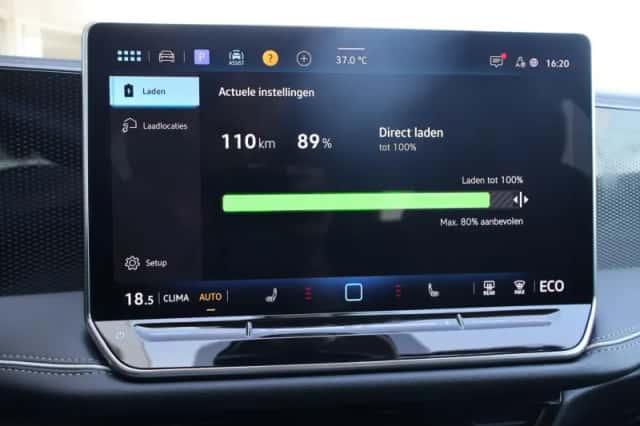 Volkswagen Passat (2025) thumbnail 37