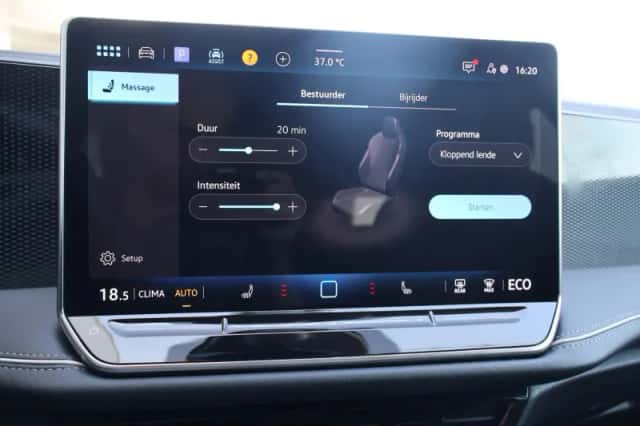 Volkswagen Passat (2025) thumbnail 42
