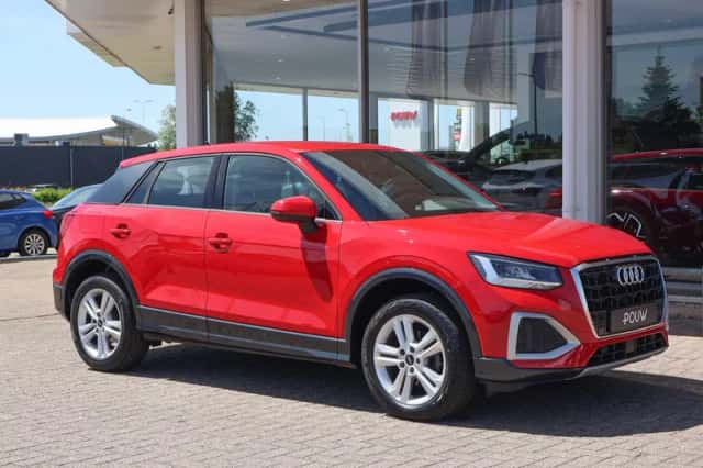 Audi Q2 (2022) thumbnail 9
