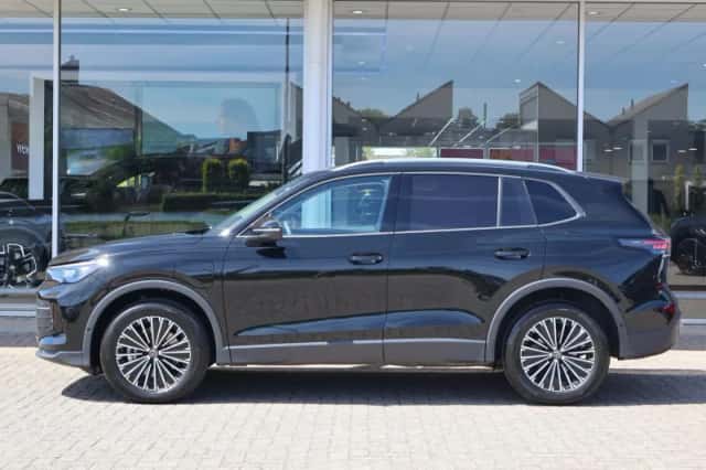 Volkswagen Tiguan (2025) thumbnail 13