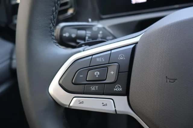 Volkswagen Tiguan (2025) thumbnail 25