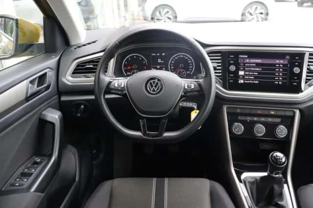 Volkswagen T-Roc (2021) thumbnail 21