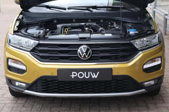 Volkswagen T-Roc (2021) thumbnail 34