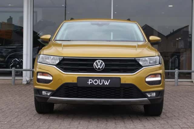 Volkswagen T-Roc (2021) thumbnail 8