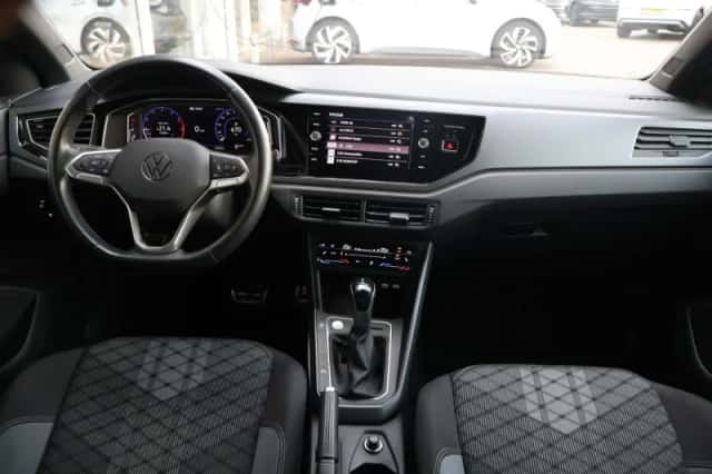 Volkswagen Polo (2022) thumbnail 5