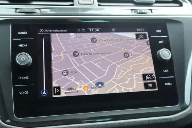 Volkswagen Tiguan (2021) thumbnail 27
