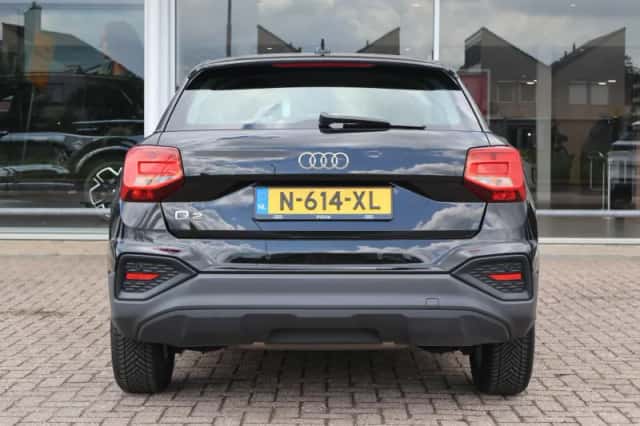 Audi Q2 (2022) thumbnail 11