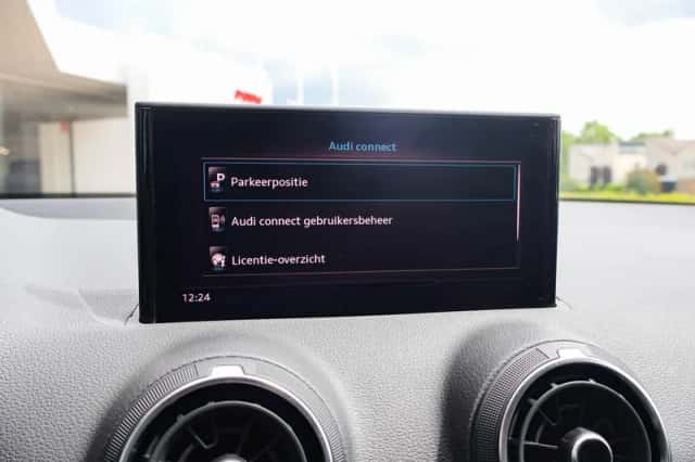 Audi Q2 (2022) thumbnail 27