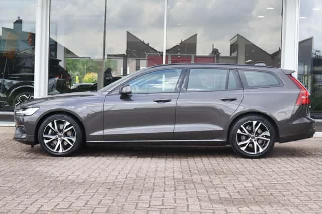 Volvo V60 (2024) thumbnail 13