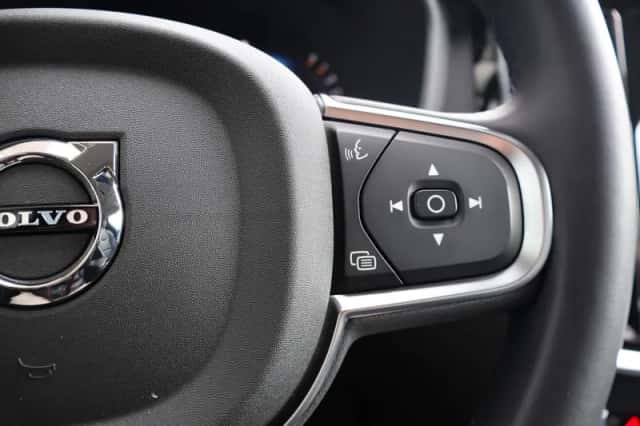 Volvo V60 (2024) thumbnail 25