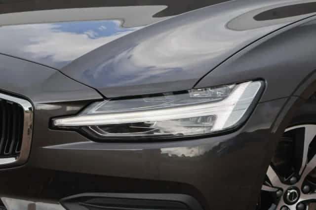 Volvo V60 (2024) thumbnail 9