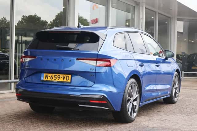Škoda Enyaq (2021) thumbnail 2