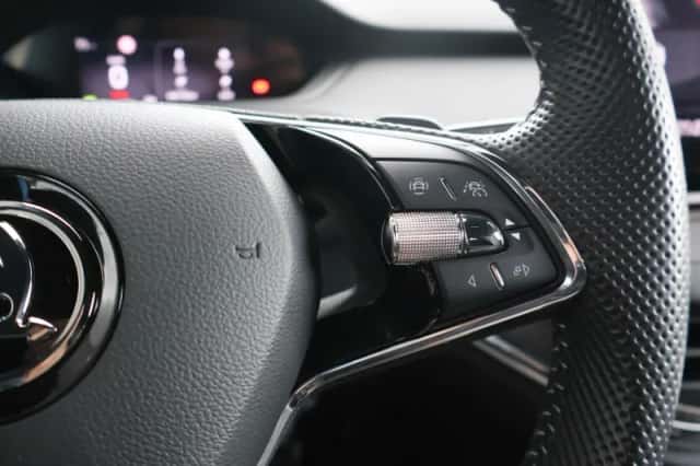 Škoda Enyaq (2021) thumbnail 26