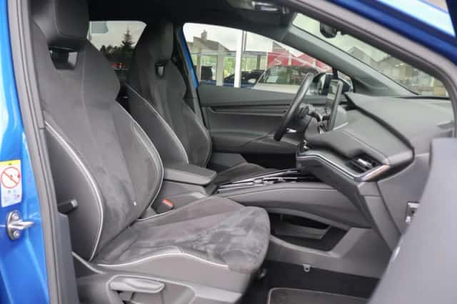 Škoda Enyaq (2021) thumbnail 4