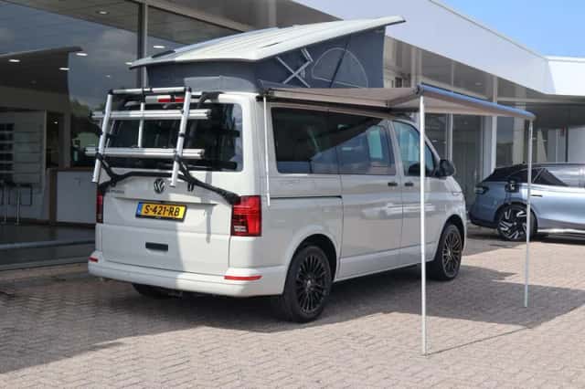 Volkswagen California (2022) thumbnail 3