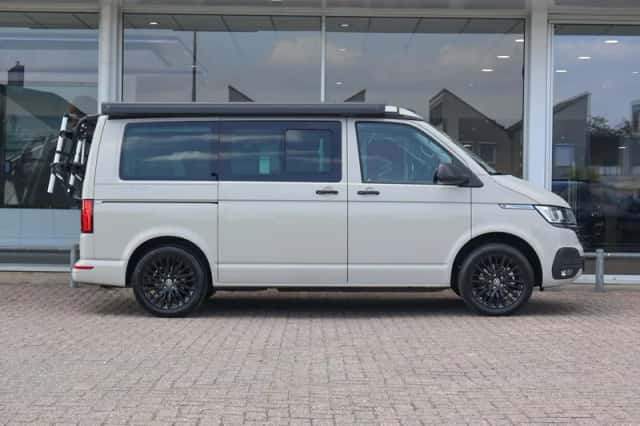 Volkswagen California (2022) thumbnail 4