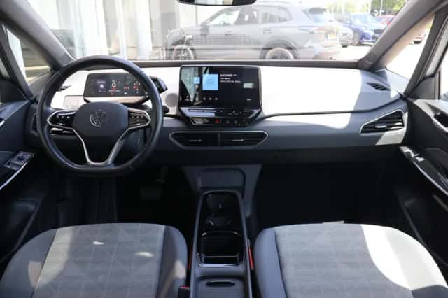 Volkswagen ID.3 (2020) thumbnail 5