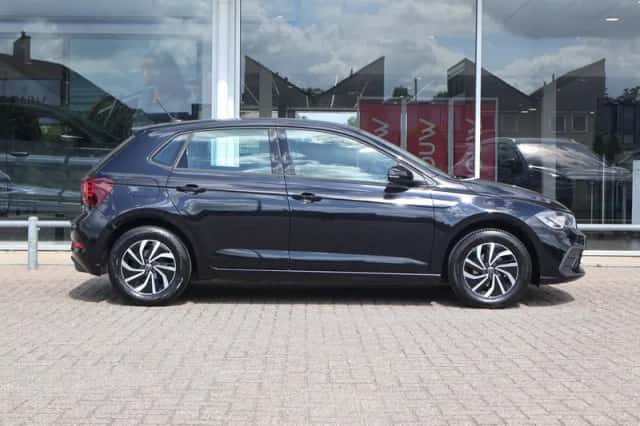 Volkswagen Polo (2022) thumbnail 3