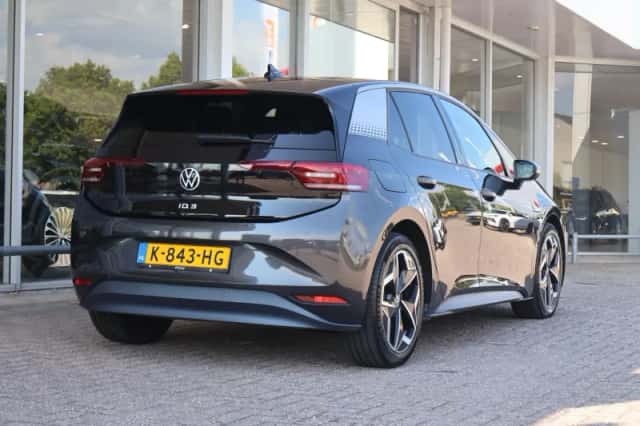 Volkswagen ID.3 (2020) thumbnail 2
