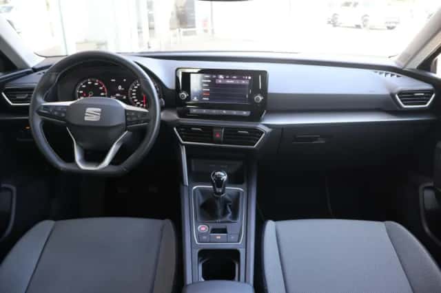 SEAT Leon Sportstourer (2023) thumbnail 5
