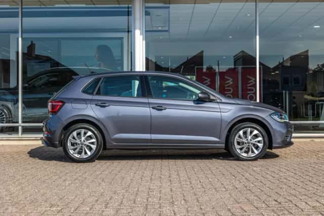 Volkswagen Polo (2022) thumbnail 3