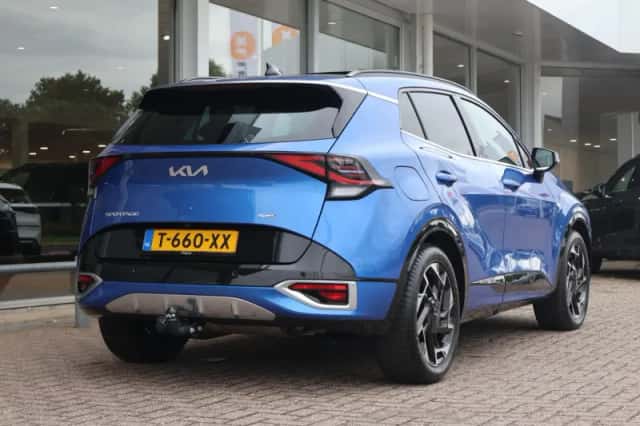 Kia Sportage (2023) thumbnail 2