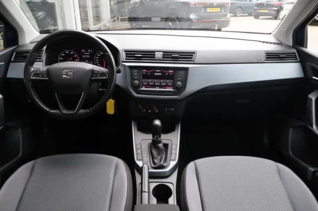 SEAT Arona (2020) thumbnail 5