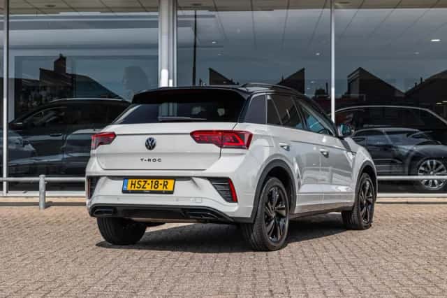 Volkswagen T-Roc (2025) thumbnail 2