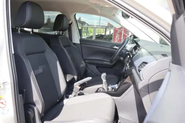 Volkswagen T-Cross (2022) thumbnail 4