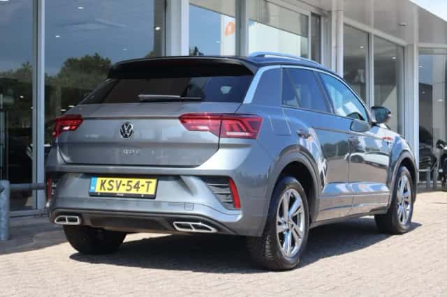 Volkswagen T-Roc (2025) thumbnail 2