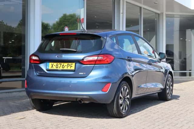 Ford Fiesta (2024) thumbnail 2
