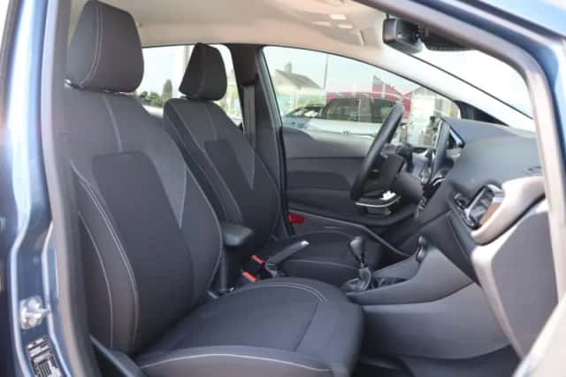 Ford Fiesta (2024) thumbnail 4