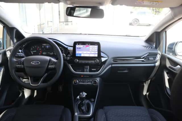 Ford Fiesta (2024) thumbnail 5