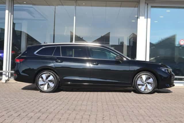 Volkswagen Passat (2026) thumbnail 3