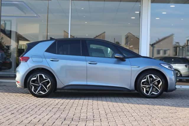Volkswagen ID.3 (2022) thumbnail 3