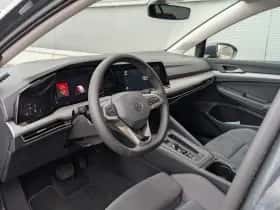 Volkswagen Golf (2024) thumbnail 18