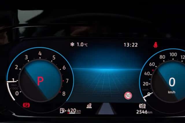 Volkswagen Golf (2024) thumbnail 22