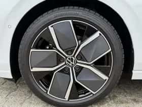 Volkswagen Golf (2025) thumbnail 14