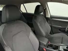 Volkswagen Golf (2025) thumbnail 15